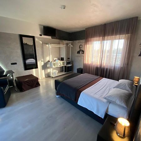 B2In Suite & Office Capriate San Gervasio Extérieur photo