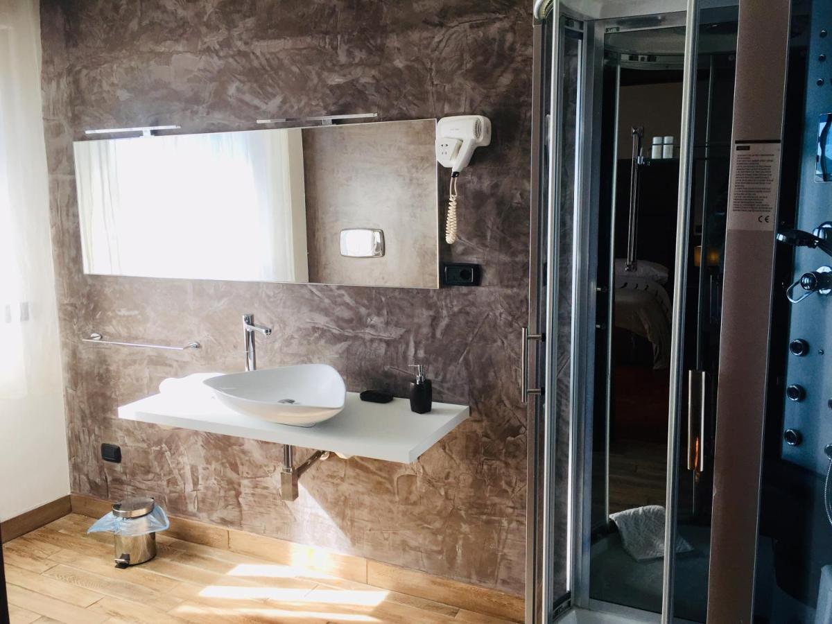 B2In Suite & Office Capriate San Gervasio Extérieur photo