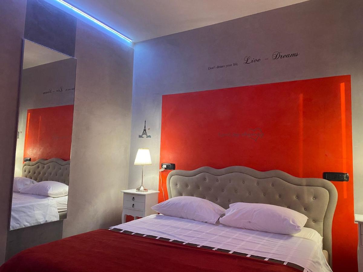 B2In Suite & Office Capriate San Gervasio Extérieur photo