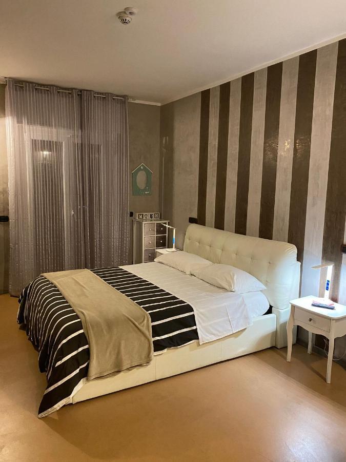 B2In Suite & Office Capriate San Gervasio Extérieur photo