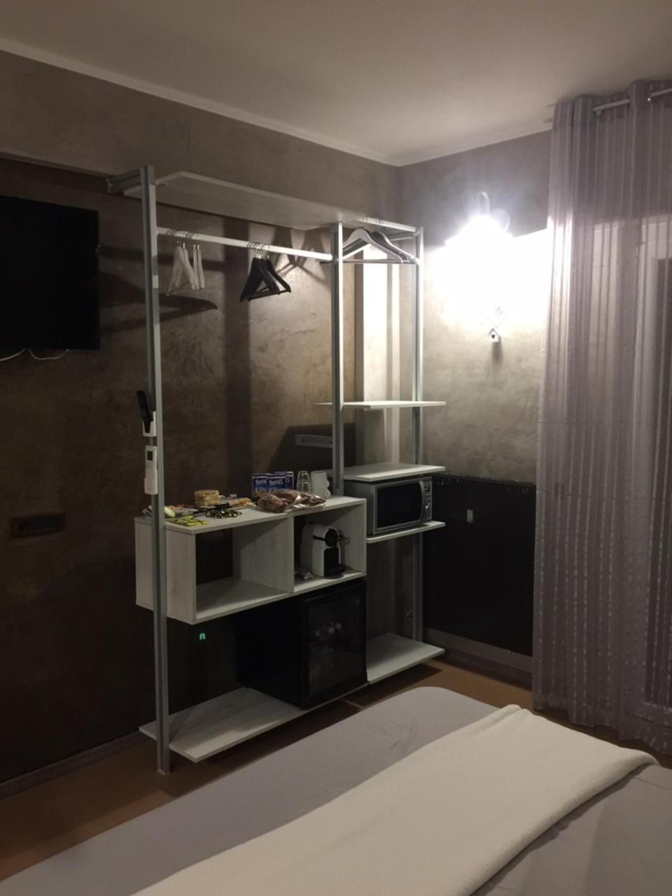 B2In Suite & Office Capriate San Gervasio Extérieur photo